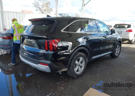 2025 Kia Sorento Lx z USA, uszkodzony, nr VIN 5XYRG4JC1SG383074